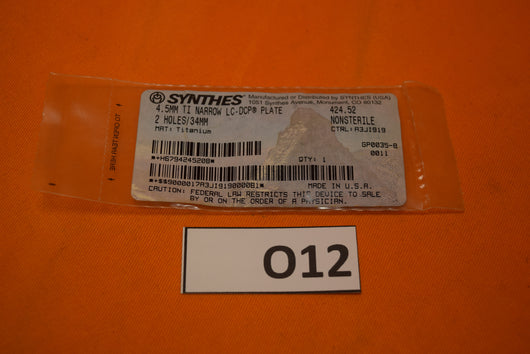 Synthes 424.52 Titanium Narrow LC-DCP Plate 4.5 x 34 mm -NEW