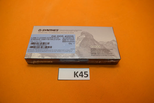 Synthes 04.005.420S T25 Stardrive Locking Screw 4 x 30mm -NEW