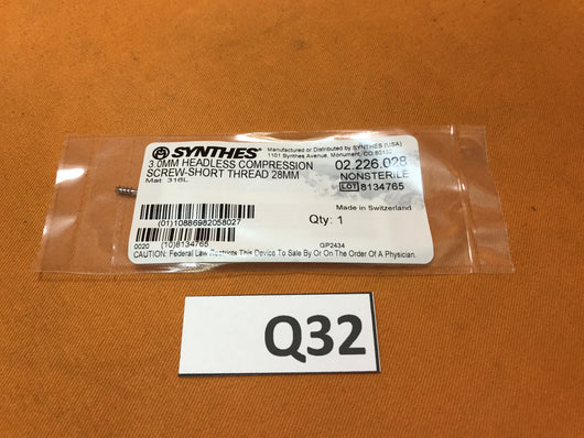 Synthes 02.226.028 Headless Compression Screw 3.0 x 28mm -NEW