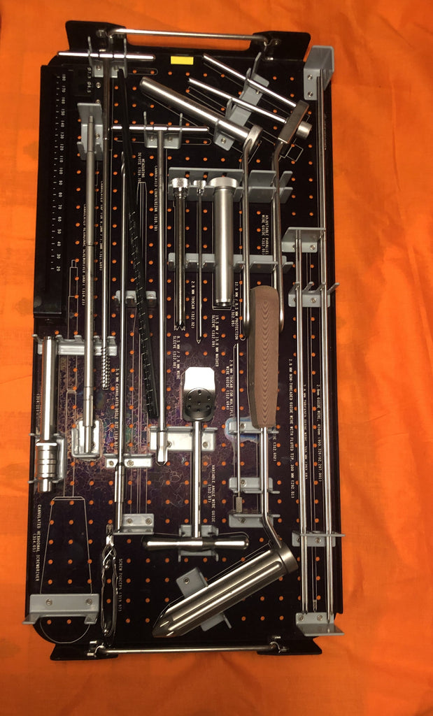 SYNTHES 6.5MM & 7.3MM COMBINED CANNULATED SCREW SYSTEM Surgeon