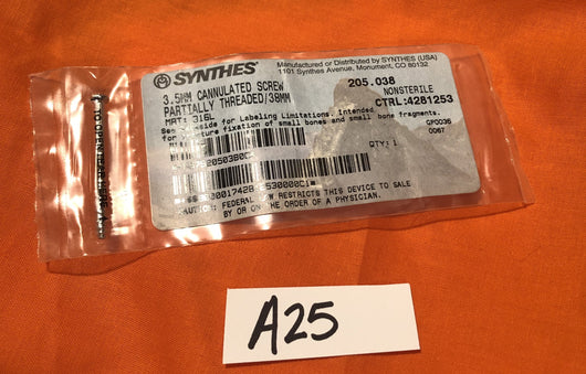 SYNTHES 205.038  3.5MM CANNULATED SCREW -NEW